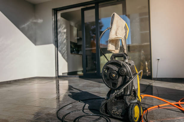 Best Soft Washing for Delicate Surfaces in Warrenvle, IL